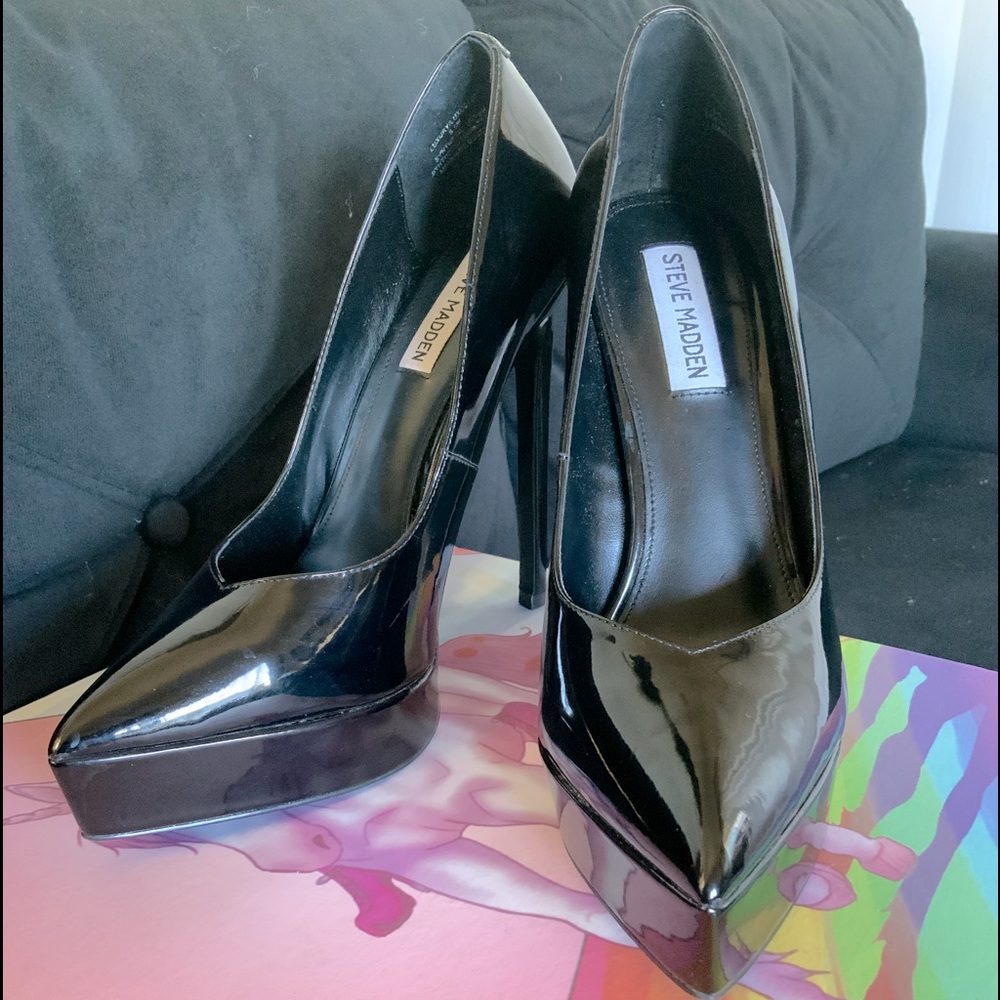 Like new Steve Madden Luxury Patent Leather Heels